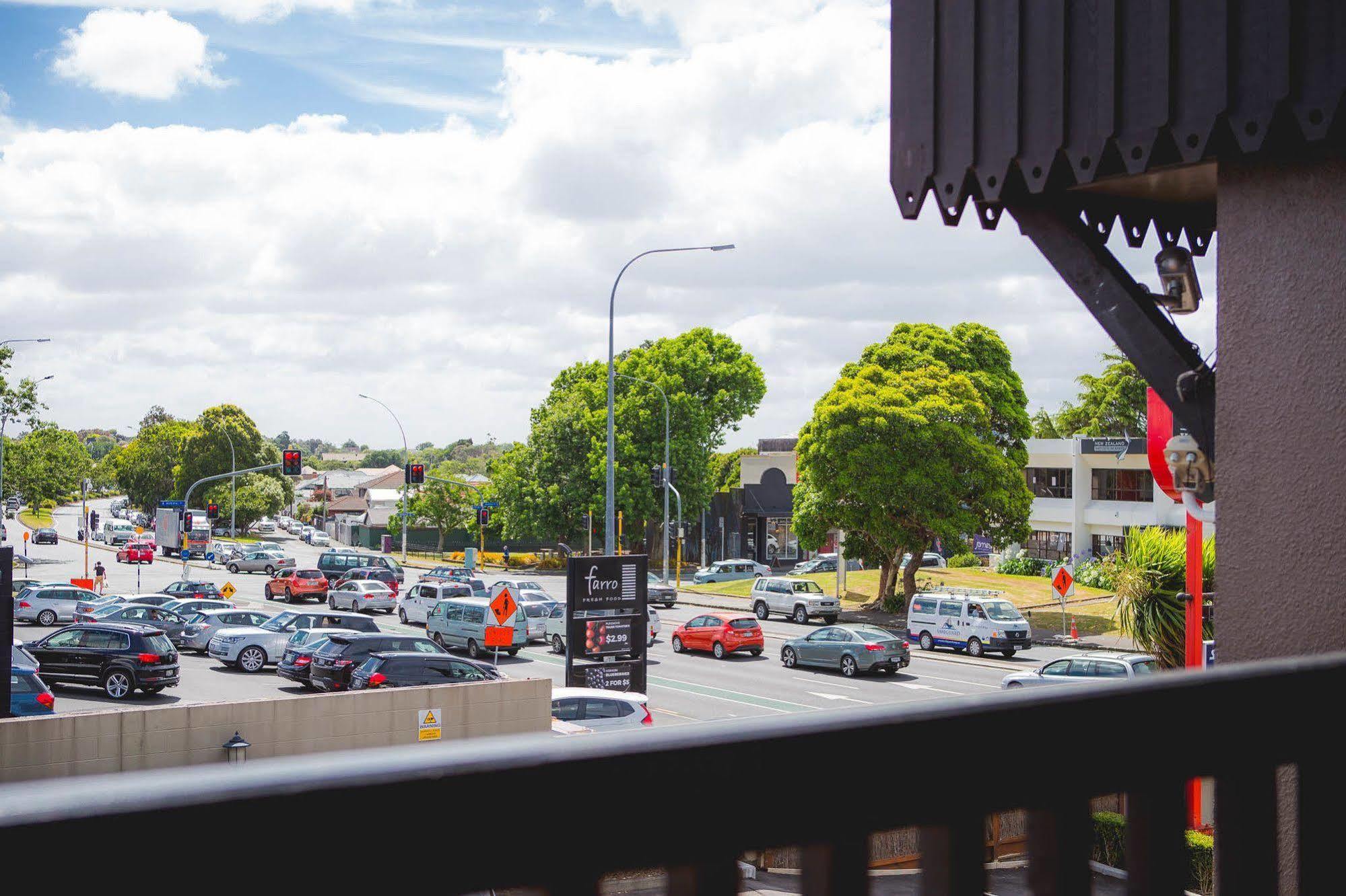 Knights Inn Auckland Exterior photo